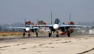 Moscou intensifie ses frappes en Syrie, l'Otan se réunit à Bruxelles