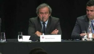 Pour Michel Platini, Sepp Blatter doit "démissionner de la FIFA"