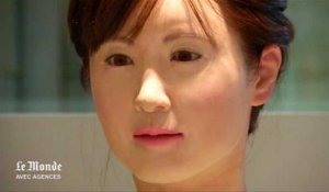 Première hôtesse androïde en service au Japon