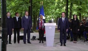 « Marseillaise » : comme Taubira, Hollande et Hamon ne chantaient pas non plus