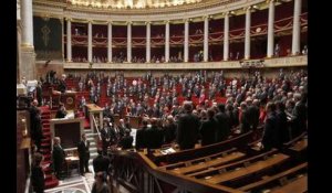 Crash de la GermanWings : le silence des députés à l'Assemblée nationale