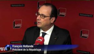 Hollande "assume" son échec sur le chômage