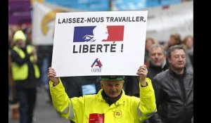 « Libérez nos entreprises ! » : au cœur de la manifestation des patrons à Paris