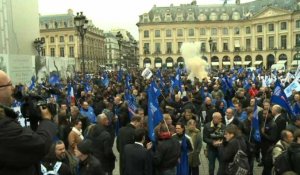 Paris: début de la manifestation des policiers