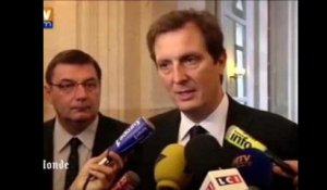 UMP : Jérôme Chartier tient à "rassurer" Jean-François Copé