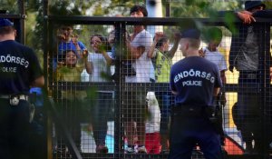 Bloqués en Serbie, les migrants se tournent vers la Croatie