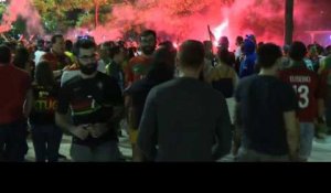 Euro-2016: les supporters portugais investissent les Champs