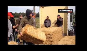 Manifestation : une centaine d'agriculteurs à l'aéroport d'Avignon