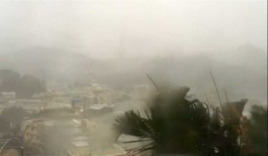 Le typhon "Nida" touche Hong-Kong 