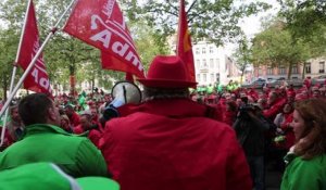 Bruxelles: la manifestation musclée des gardiens de prison