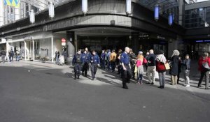 Bruxelles: shopping sous haute surveillance après les attentats
