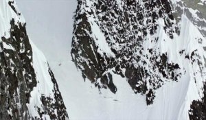 Ski: elle chute sur plus de 300 mètres et s'en sort indemne