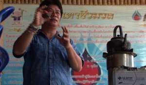 A trois heures de Bangkok, un village écolo s'éclaire au fumier