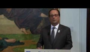 Les vacances de la fille de François Hollande payées par l'Etat ?
