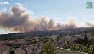 Les images impressionnantes d'un gigantesque incendie près de Marseille