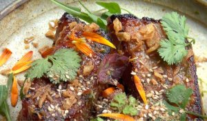 Astuce de chef : comment remplacer la sauce soja dans un plat asiatique ? 