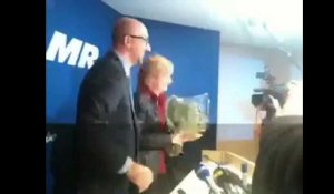 Le bouquet de fleurs de Charles Michel à Françoise Schepmans, nouvelle bourgmestre MR de Molenbeek