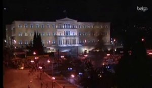Grèce: nouvelles émeutes cette nuit à Athènes