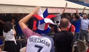 Euro 2016 : les supporters des Bleus se font entendre