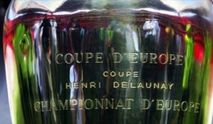 L'anecdote de Mario : pourquoi est-il écrit "Henri Delaunay" sur la coupe ?