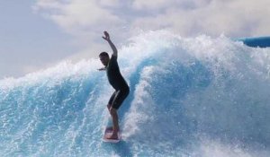 Splashworld : venez surfer sur la plus haute vague du monde