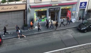 Chasse au Pokémon dans les rues de Bruxelles