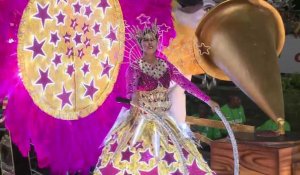 Le carnaval de Rio atteint son apothéose 