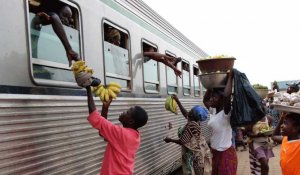 Vidéo : il était une fois dans l'Ouest africain... le train Bolloré