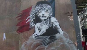 Banksy interpelle la France sur les migrants