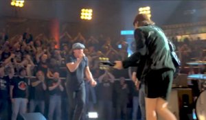 Comme AC/DC, ces groupes de rock ont écarté un de leurs membres