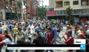 Crise au Venezuela : l'opposition exige un référendum pour révoquer Maduro