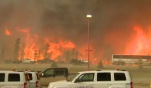 Canada: un incendie gigantesque menace les habitants de Fort McMurray