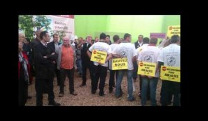 lemainelibre.fr Les jeunes agriculteurs tournent le dos à Stéphane Le Foll