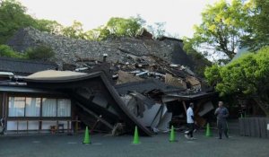 Séismes au Japon: le château de Kumamoto partiellement détruit