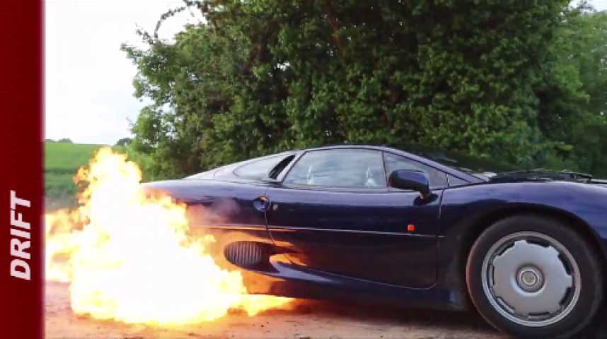 voiture télécommandée de drift