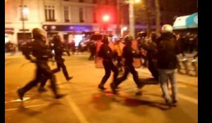 A Paris, l'évacuation musclée de la place de la République