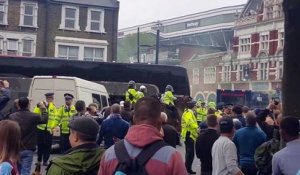 Le bus de Man Utd attaqué à West Ham !