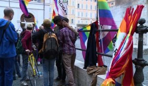 Rome: réactions après le feu vert aux unions civiles gay