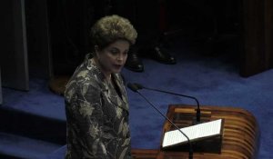 Rousseff affirme "n'avoir commis aucun crime"