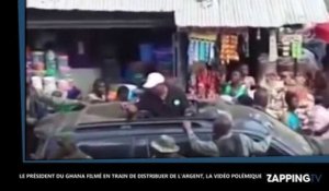 Le président du Ghana distribue de l'argent à la foule, la vidéo qui fait polémique