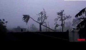 Caraïbes: l'ouragan Matthew touche terre à Haïti