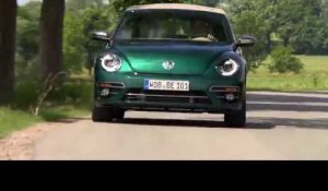 2017 Volkswagen Beetle Driving Video in Green Trailer | AutoMotoTV