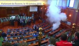 Kosovo : encore du gaz lacrymogène au Parlement