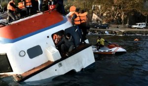Lesbos: des migrants venus de Turquie sauvés par des pêcheurs