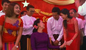 Le parti d'Aung San Suu Kyi règne officiellement au Parlement