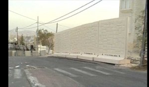 La construction d'un nouveau mur à Jérusalem, à travers nos télés