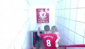 L'émouvant hommage à Steven Gerrard