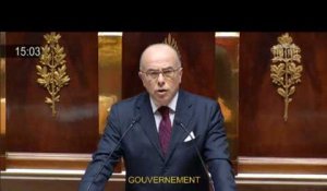 Cazeneuve dénonce "l'horreur des massacres" à Alep