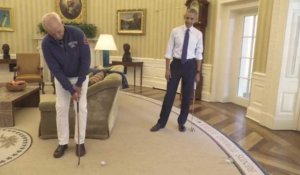 Bill Murray fait la leçon à Obama au minigolf, pour un message politique