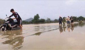 Vietnam: inondations dans le centre du pays, au moins 24 morts